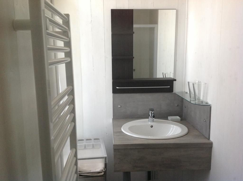 La Maison De Maidara Panzió Olby Szoba fotó